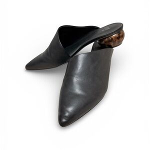 H&M  black pointed toe leopard print heal mule size 8.5